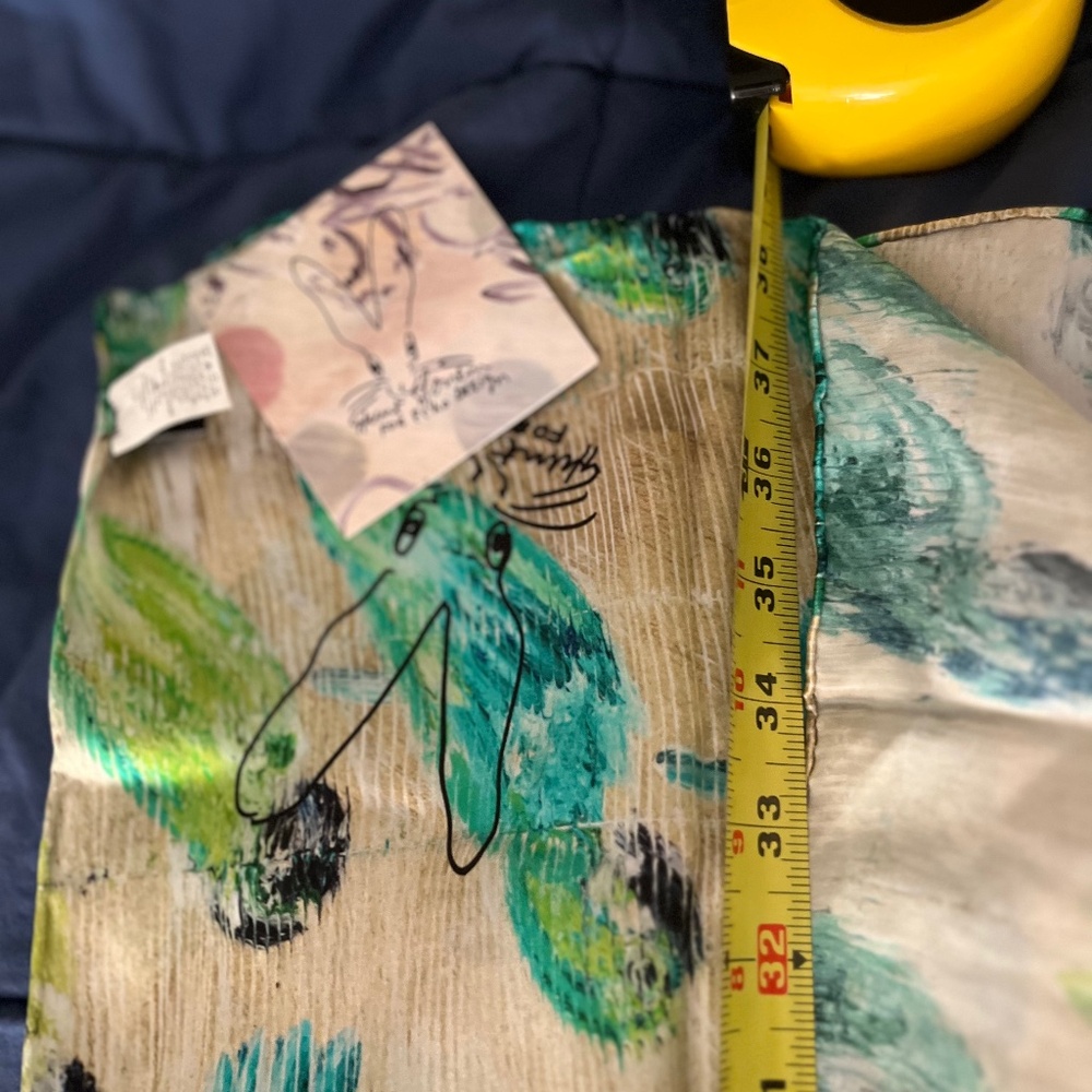 ECHO NWT $148 100% silk toucan long scarf - Picture 6 of 7